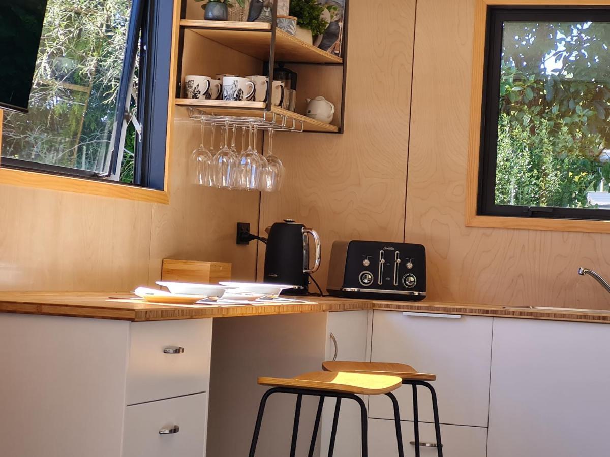 Kaiteriteri Tiny Home Extérieur photo